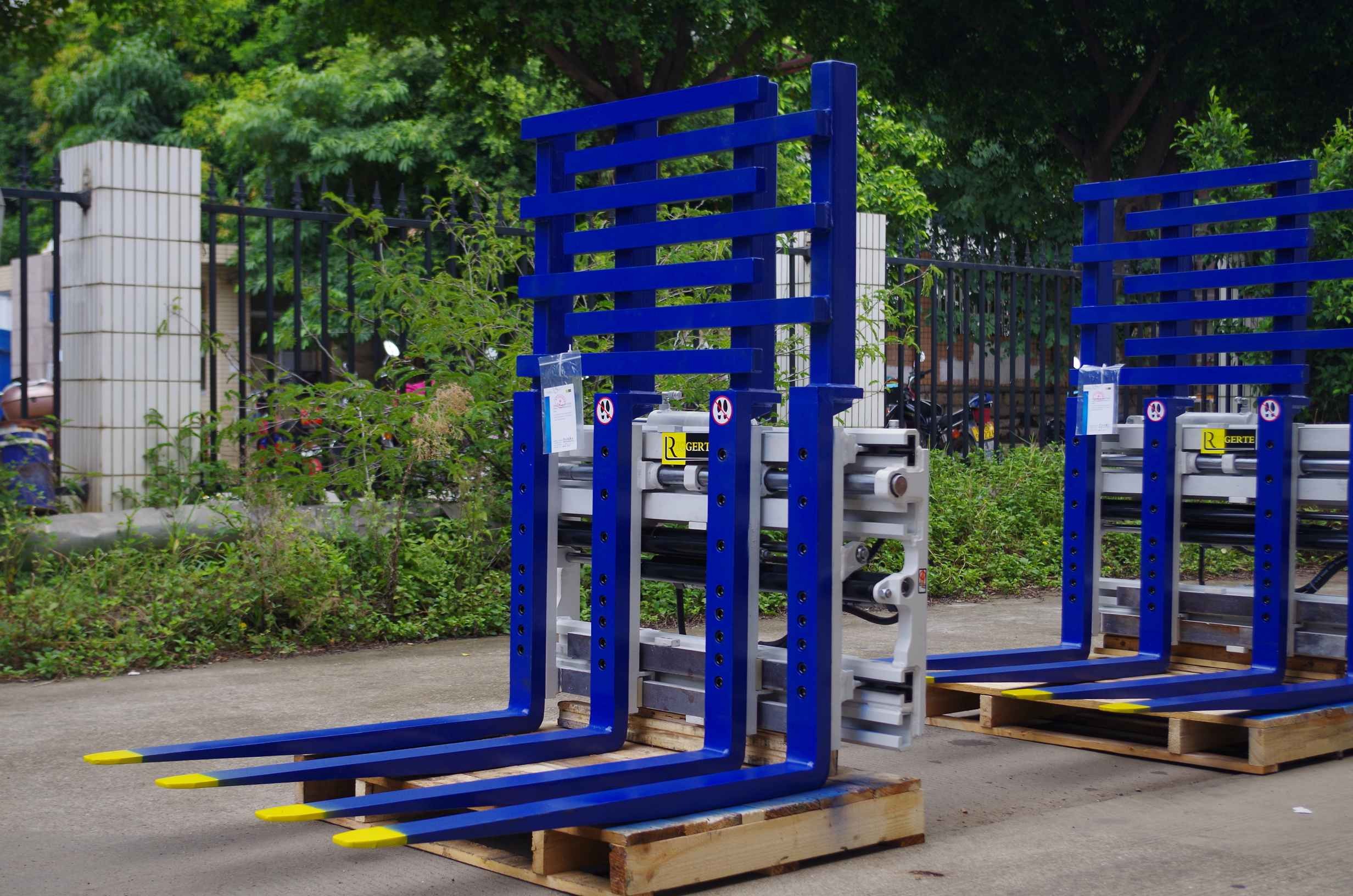 Single and Double pallets handler